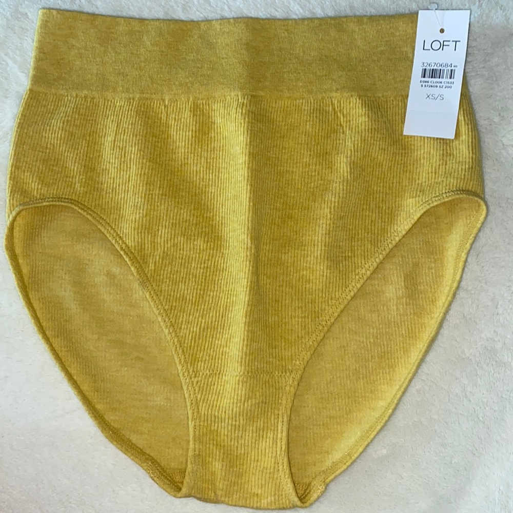 Loft Ribbed High Waisted Woman’s Panty Size XS/S NWT